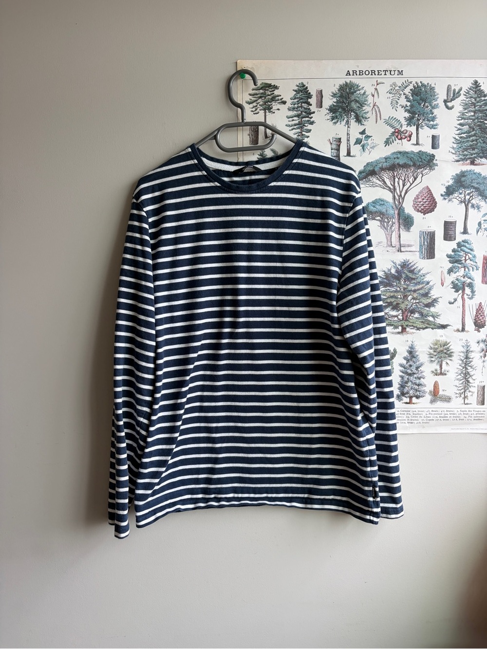 Only & Sons Navy and White Striped Long-Sleeve Crewneck Shirt large